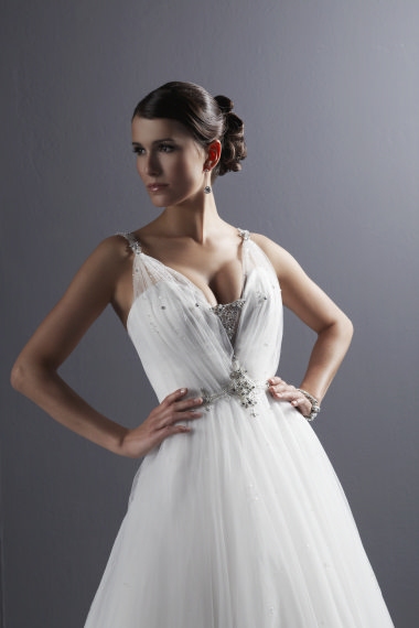 Graceful Bridal Gown / Wedding Dress BO114